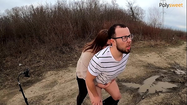 Моя сука ромко орала, поэтому поела своей спермы) (пеггинг, фемдом)